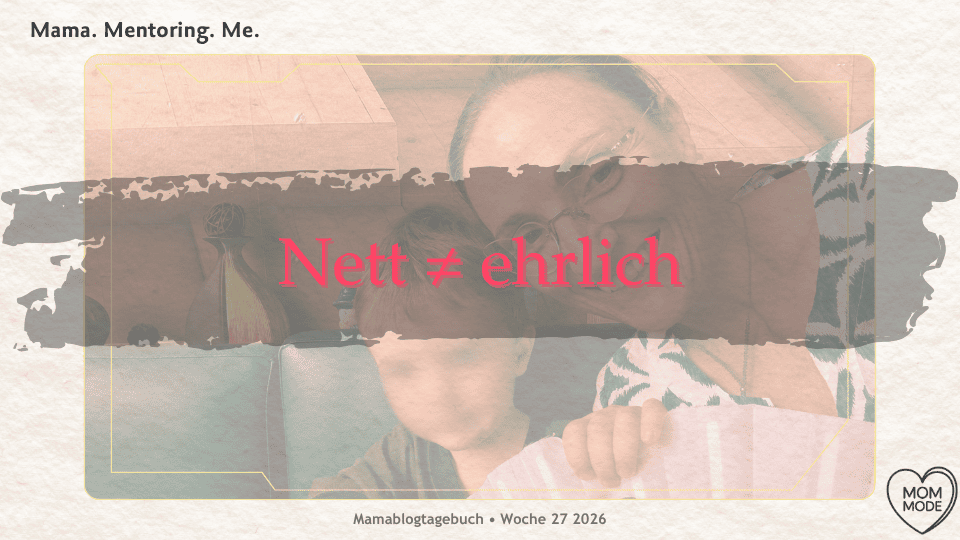 Mutter mit ihrem Kind auf dem Arm.