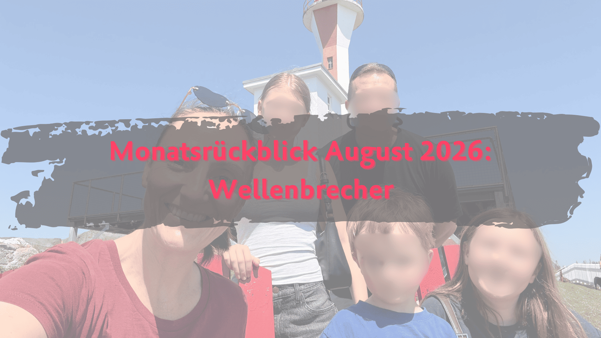 Familie vor einem Leuchtturm in Kanada